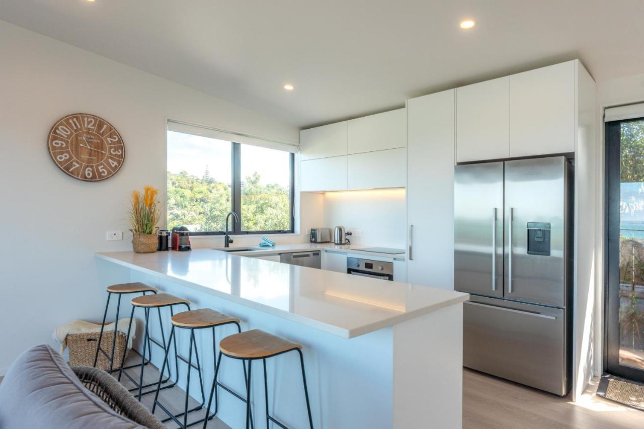 Luna Cottage. Stunning Ocean Views On Waiheke Oneroa المظهر الخارجي الصورة